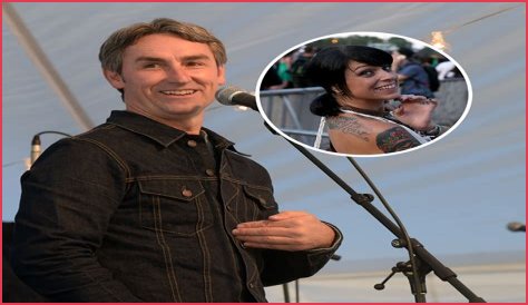 Is Danielle Colby married to Mike?