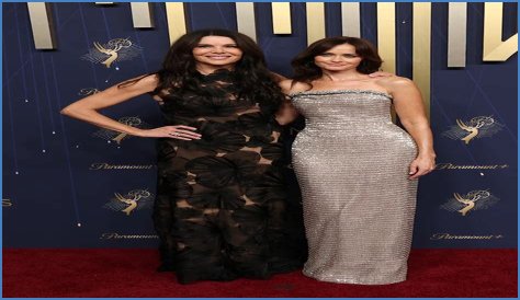 Lauren Graham - CelebNetWorth